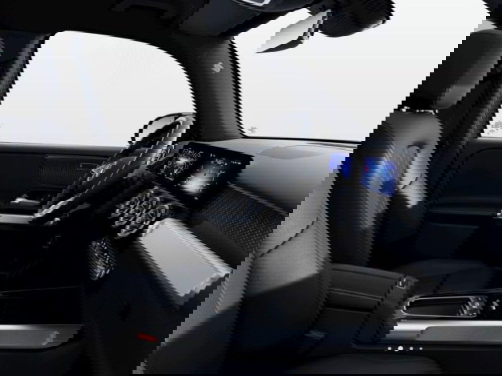 Mercedes-Benz EQB nuova a Verona (6)