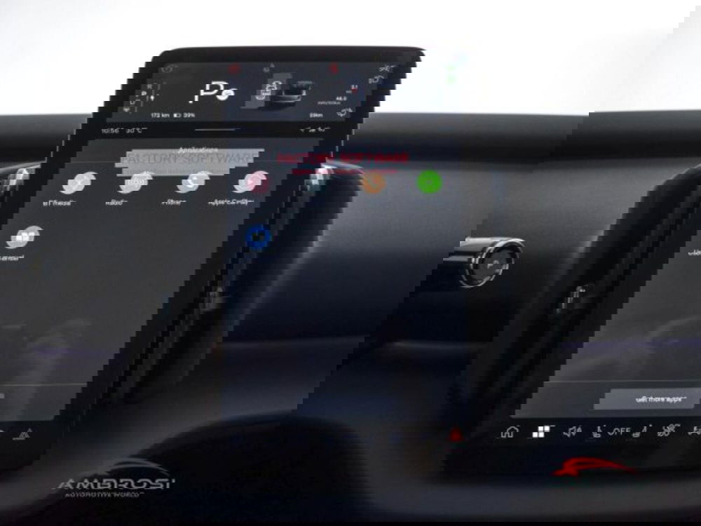 Volvo EX30 Cross Country nuova a Perugia (15)