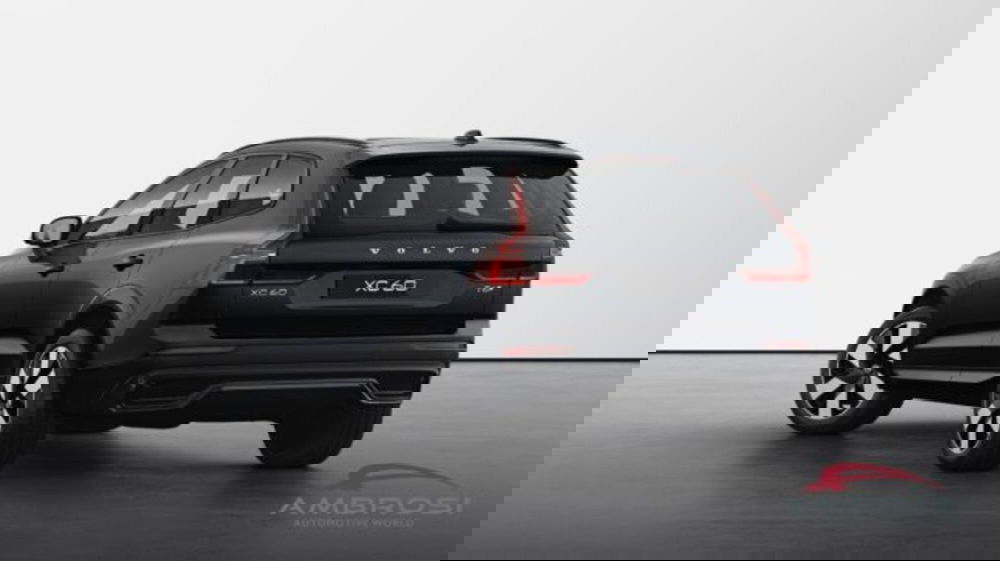 Volvo XC60 nuova a Perugia (3)