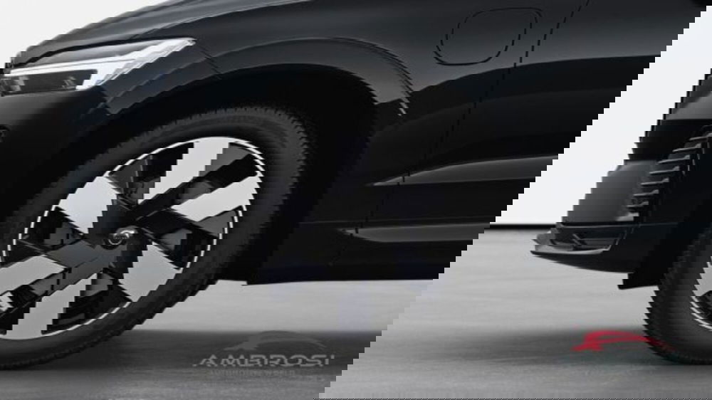 Volvo XC60 nuova a Perugia (7)