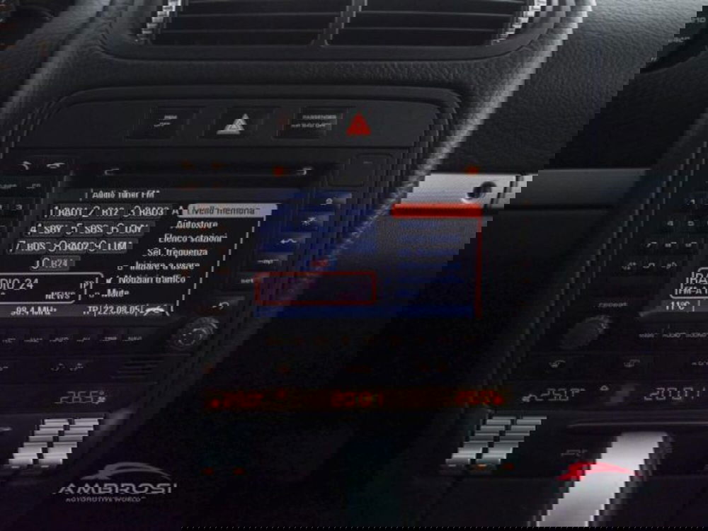 Porsche Cayenne usata a Perugia (14)