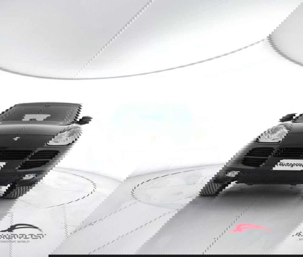 Porsche Cayenne usata a Perugia (5)