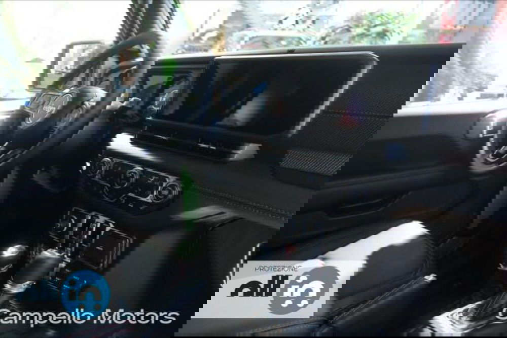 Jeep Wrangler Unlimited nuova a Venezia (10)