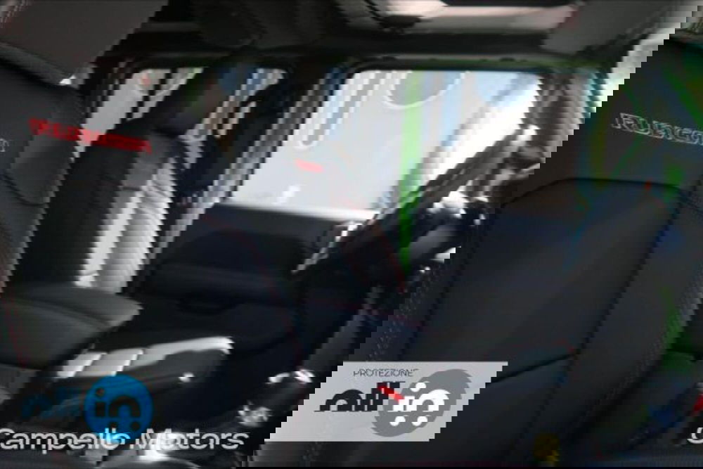 Jeep Wrangler Unlimited nuova a Venezia (11)