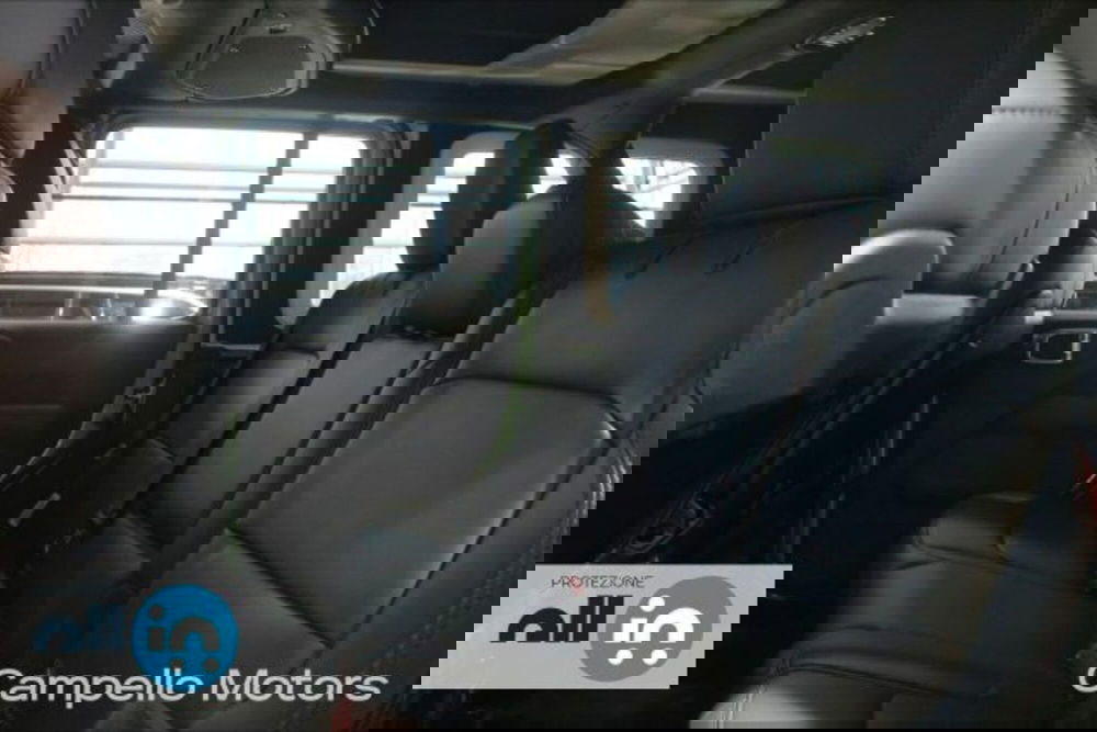 Jeep Wrangler Unlimited nuova a Venezia (5)