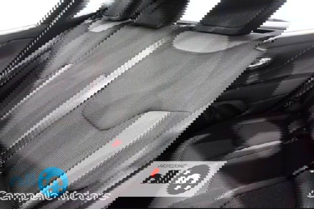 Jeep Renegade nuova a Venezia (6)