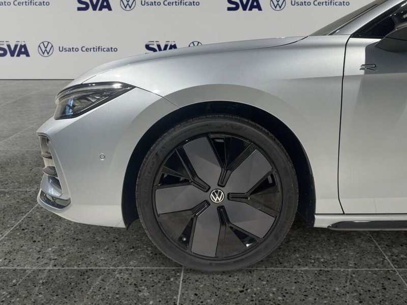 Volkswagen Passat nuova a Ravenna (6)