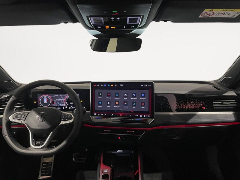 Volkswagen Passat nuova a Ravenna (7)