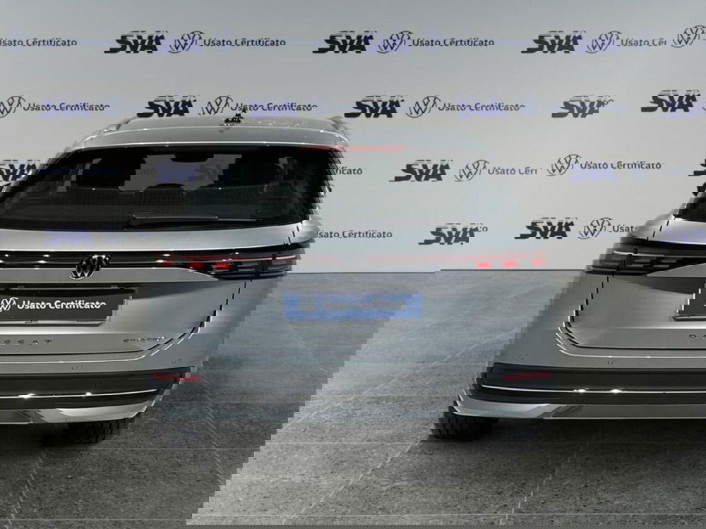 Volkswagen Passat nuova a Ravenna (5)