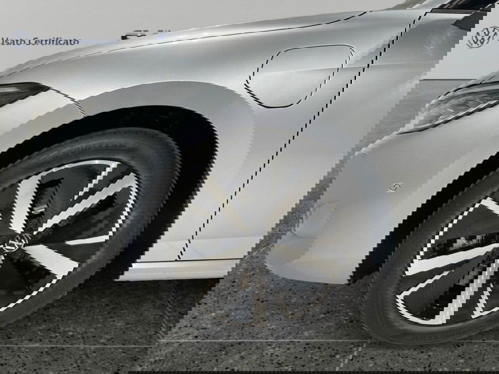 Volkswagen Passat nuova a Ravenna (6)