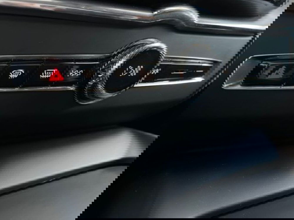 Volvo XC60 usata a Verona (12)