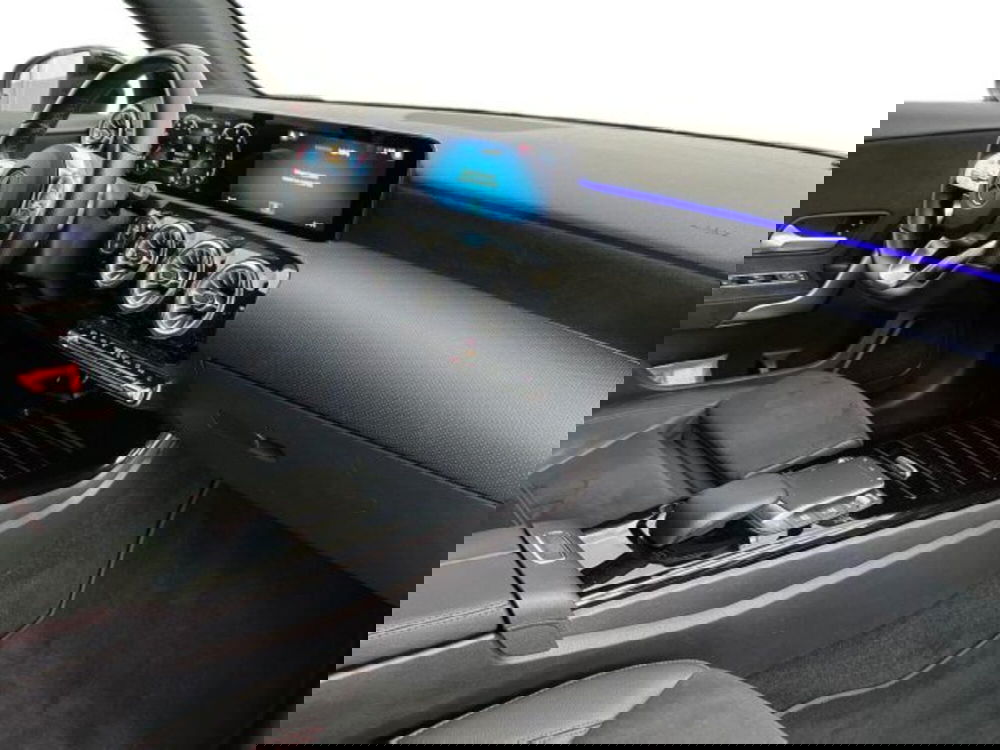 Mercedes-Benz Classe A Sedan usata a Verona (16)