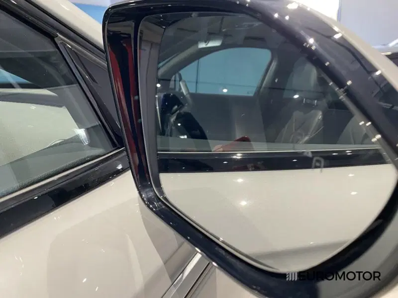Omoda Omoda 9 SHS-P nuova a Bari (9)