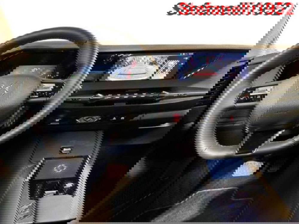 Ds DS 4 nuova a Bologna (11)