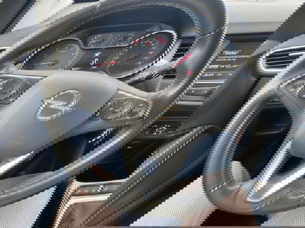 Opel Crossland usata a Catania (14)