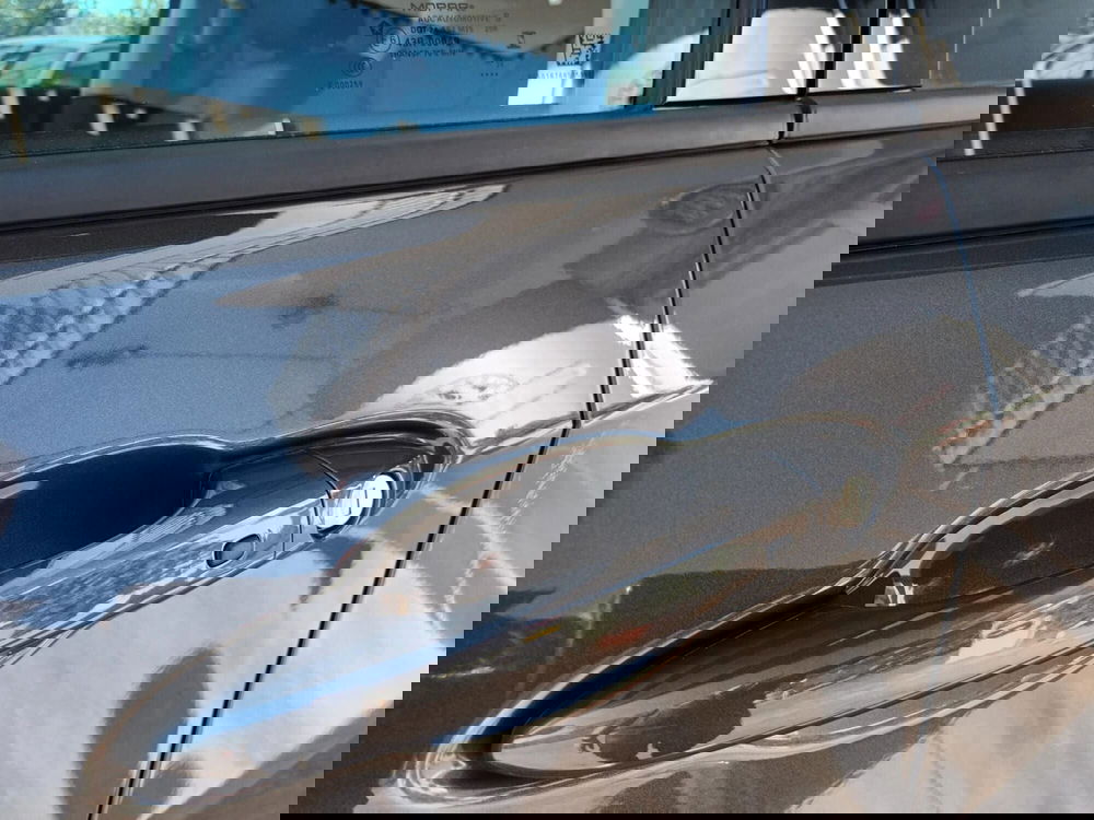 Jeep Compass nuova a Bari (6)