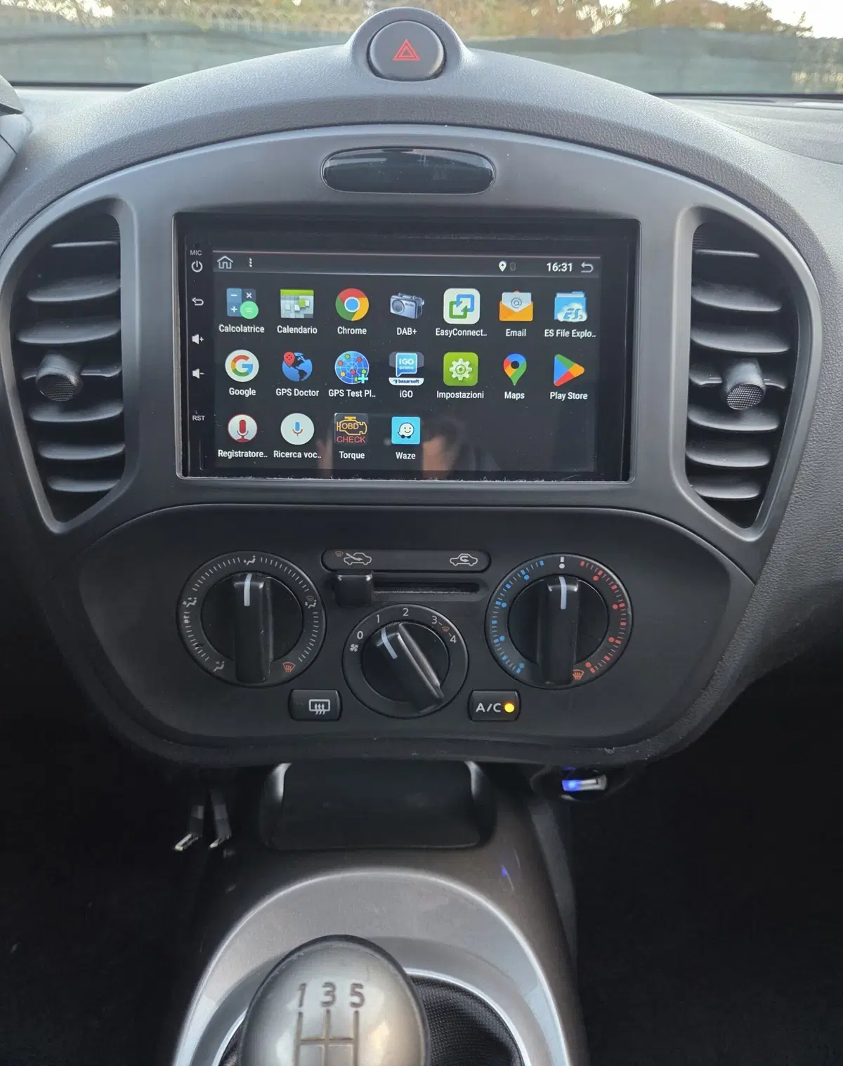 Nissan Juke usata a Torino (11)