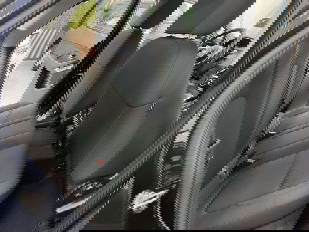 Jaguar E-Pace usata a Prato (8)