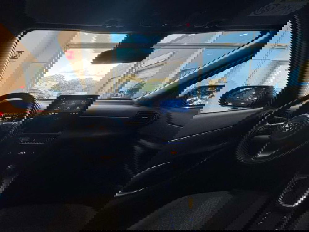 Toyota Yaris Cross usata a Sassari (13)
