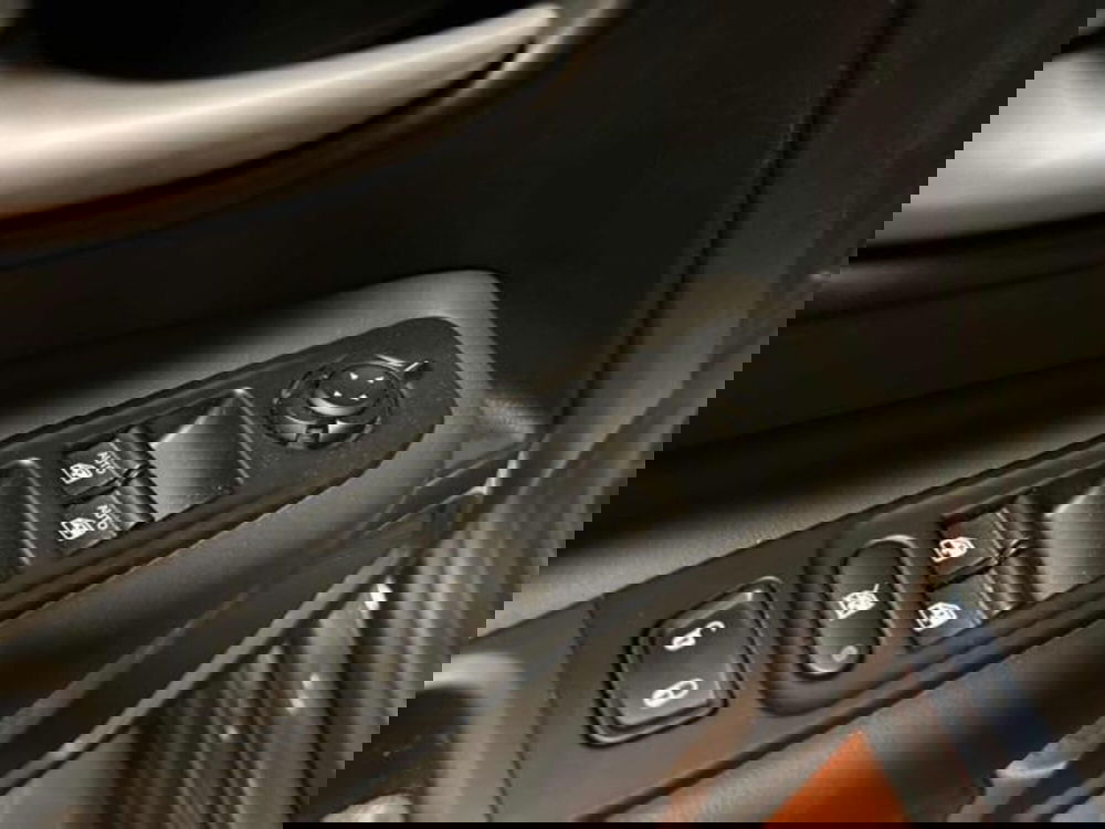 Jeep Renegade usata a Vercelli (16)