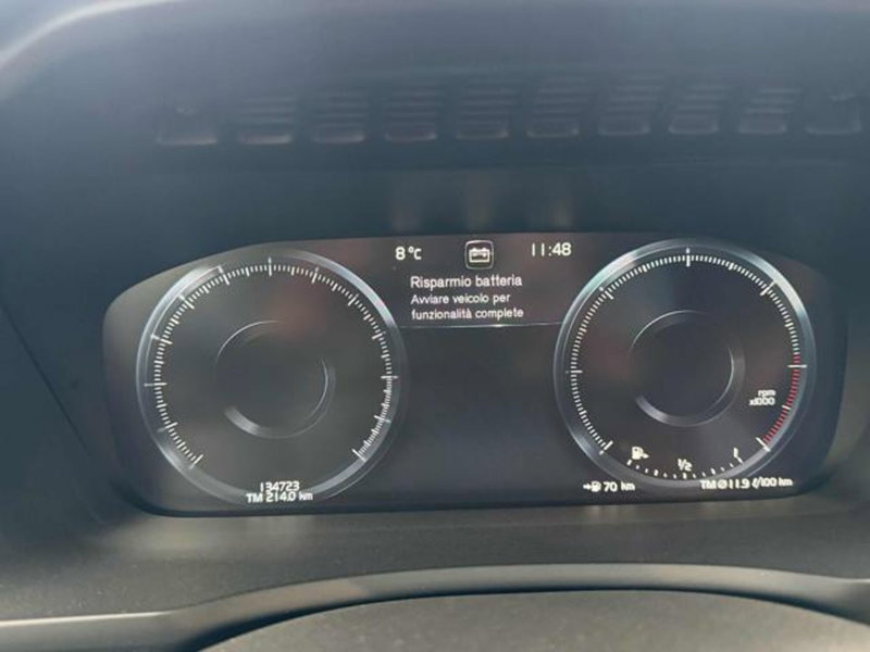 Volvo XC90 usata a Vercelli (10)