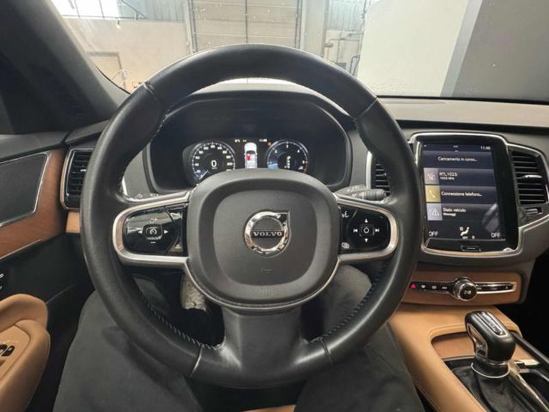 Volvo XC90 usata a Vercelli (11)