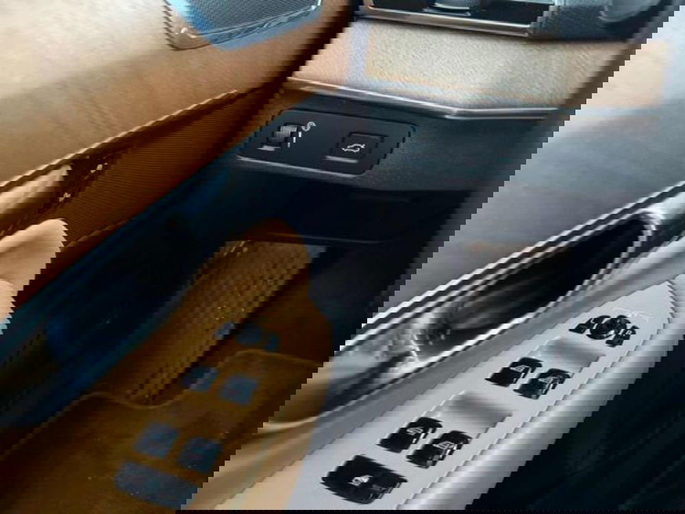 Volvo XC90 usata a Vercelli (15)