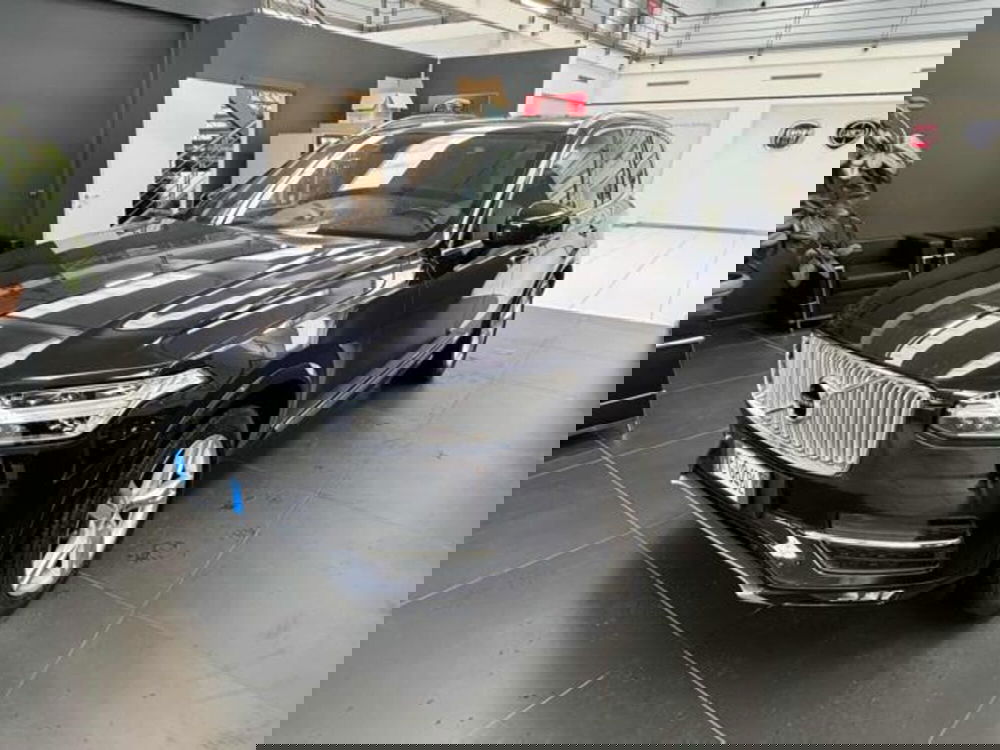 Volvo XC90 usata a Vercelli (3)