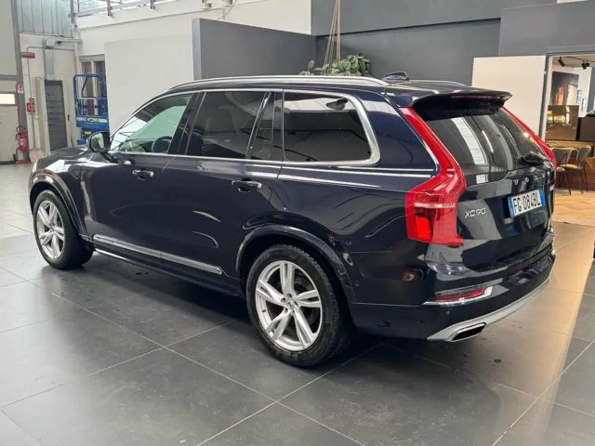 Volvo XC90 usata a Vercelli (5)