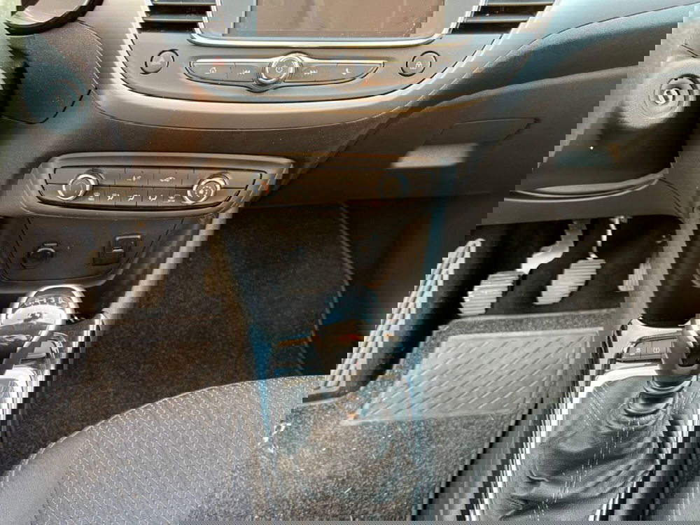 Opel Crossland usata a Verona (11)