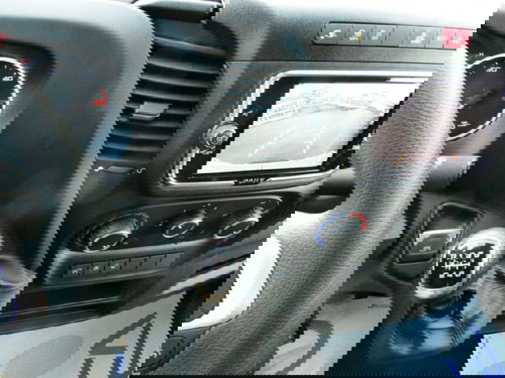 Iveco Daily Furgone usata a Brescia (11)