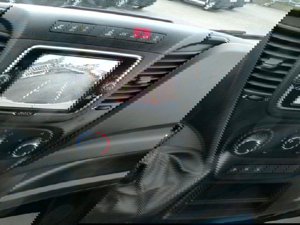 Iveco Daily Furgone usata a Brescia (12)