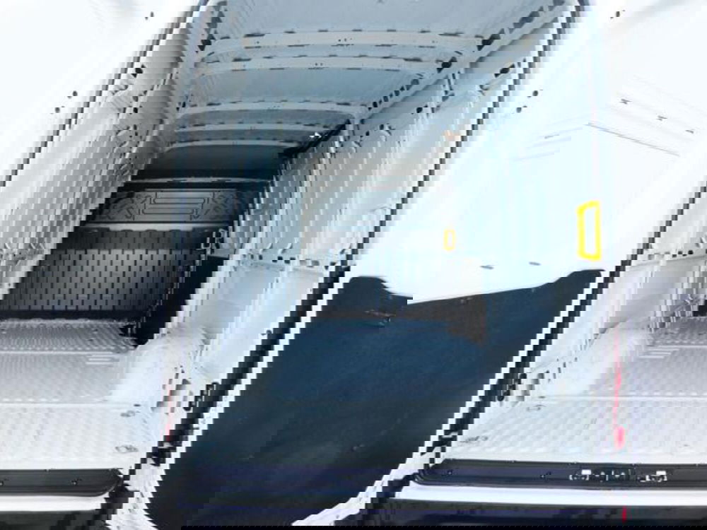 Iveco Daily Furgone usata a Brescia (16)