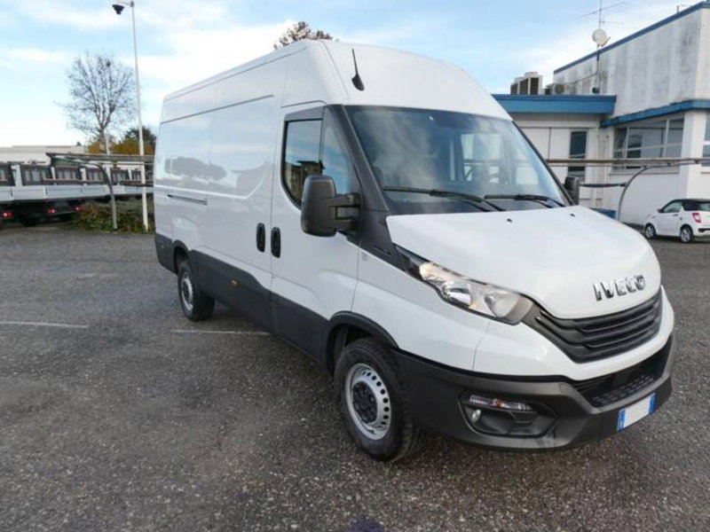 Iveco Daily Furgone usata a Brescia (3)