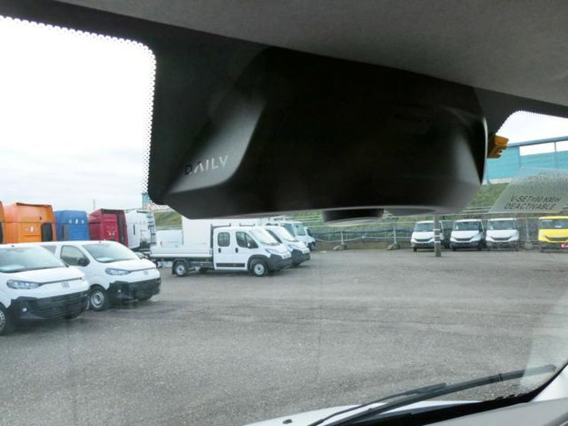 Iveco Daily Furgone usata a Brescia (9)