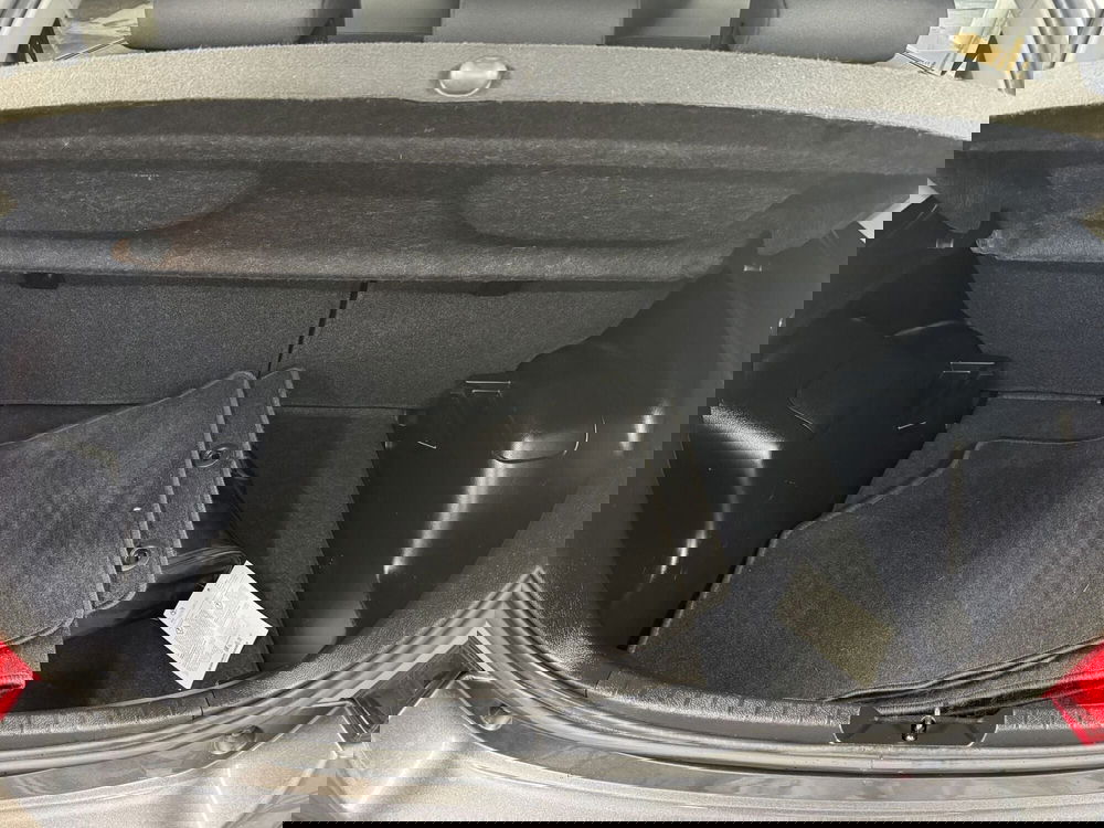 Toyota Yaris usata a Como (13)