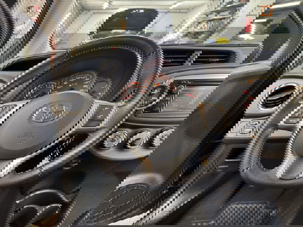 Toyota Yaris usata a Como (9)