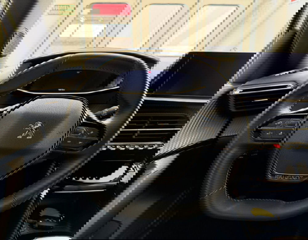 Peugeot 2008 usata a Ferrara (8)