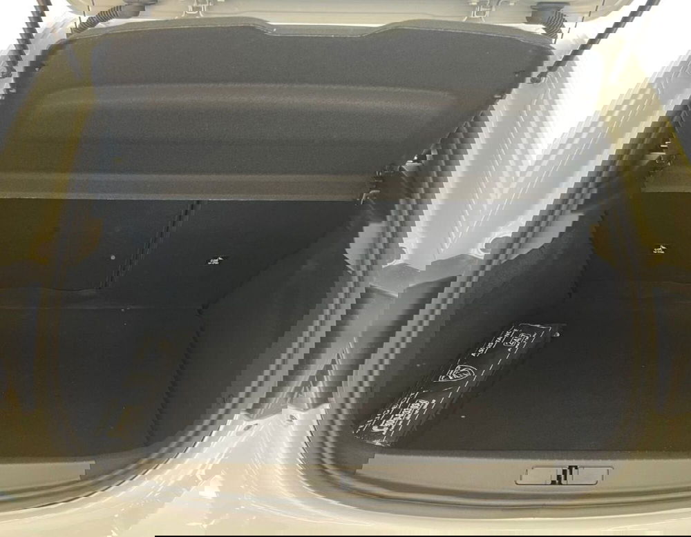 Peugeot 208 nuova a Ferrara (10)