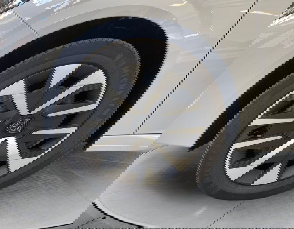 Peugeot 208 nuova a Ferrara (14)