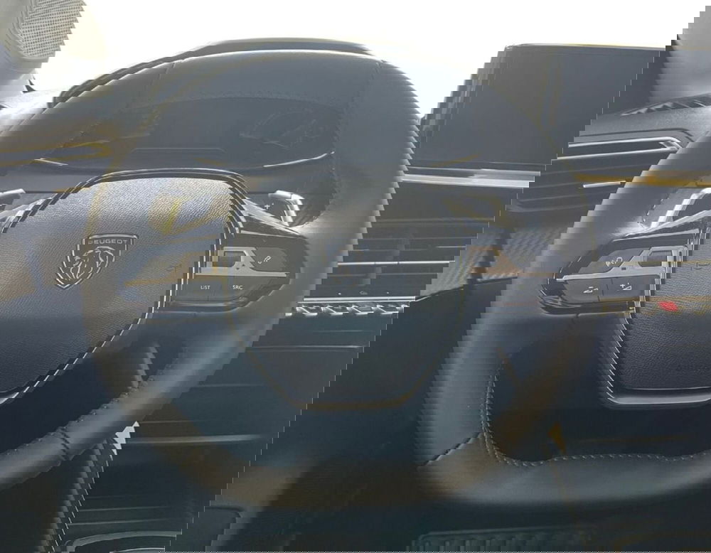 Peugeot 208 nuova a Ferrara (8)