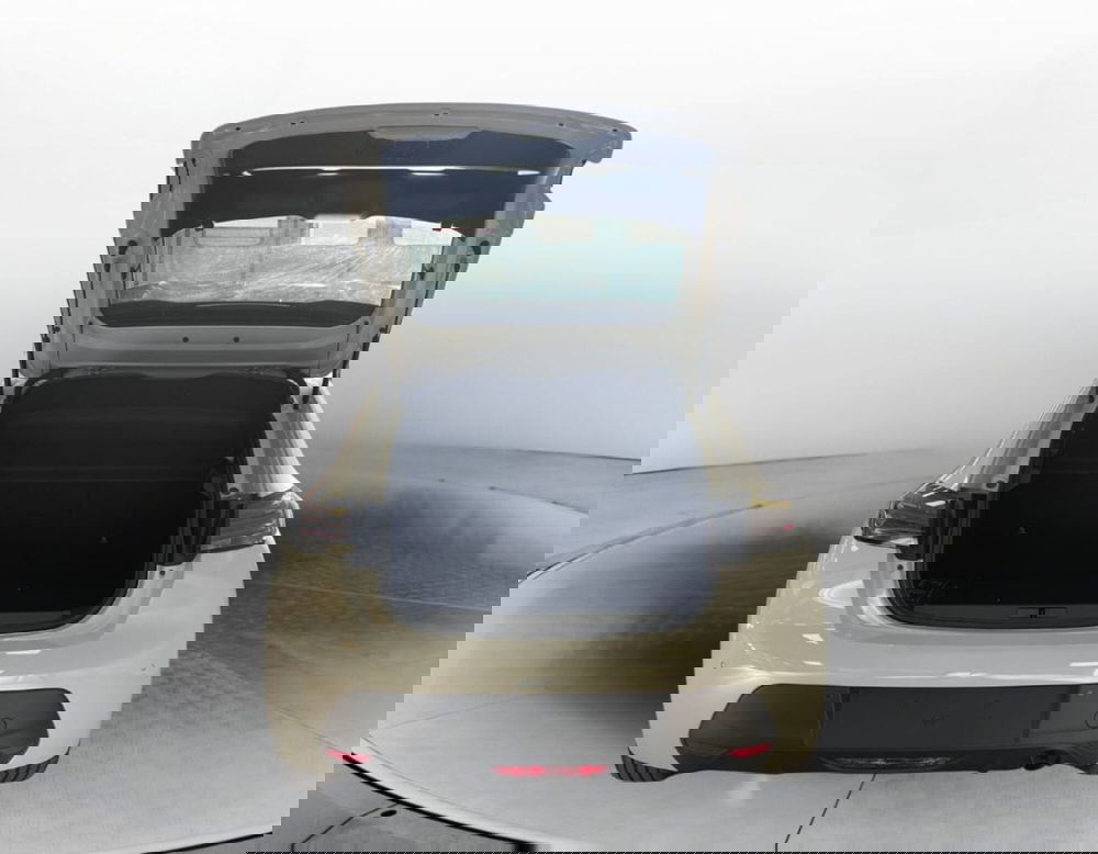 Peugeot 208 nuova a Ferrara (9)