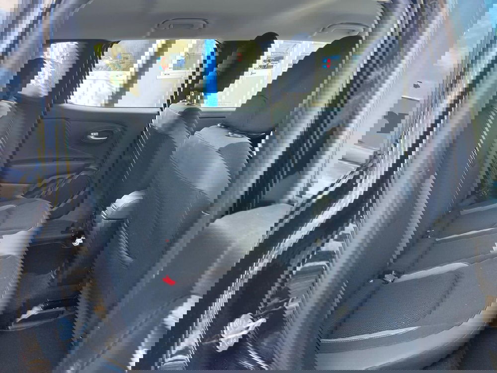 Jeep Renegade usata a Milano (13)