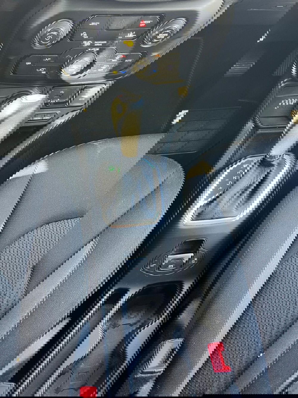 Jeep Renegade usata a Milano (17)