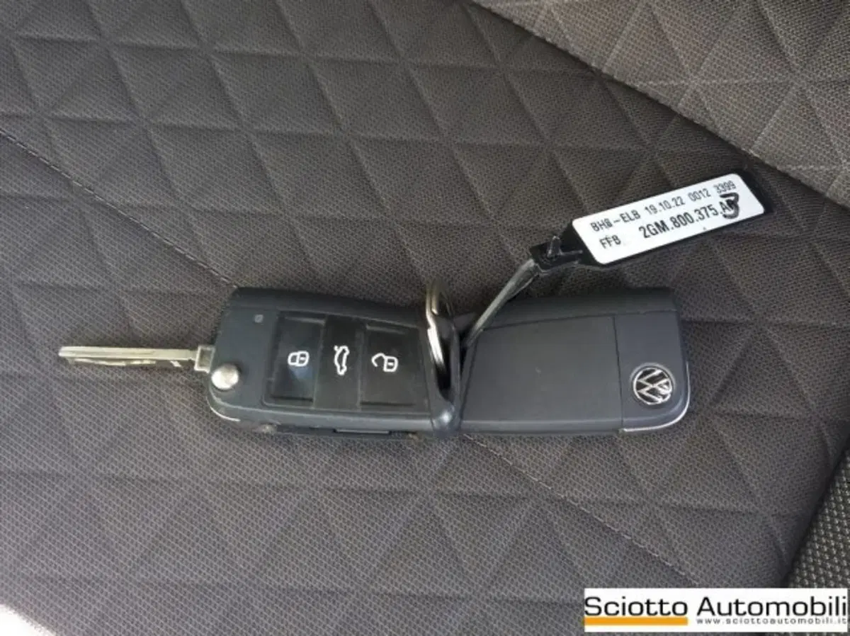 Volkswagen T-Cross usata a Messina (20)