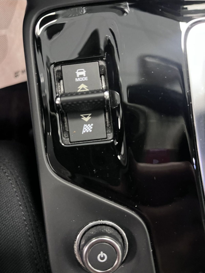 Jaguar E-Pace usata a Prato (13)