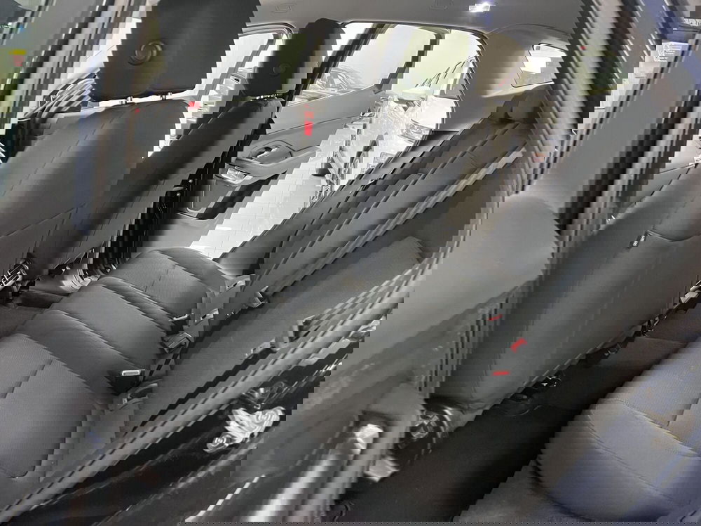 Jaguar E-Pace usata a Prato (9)