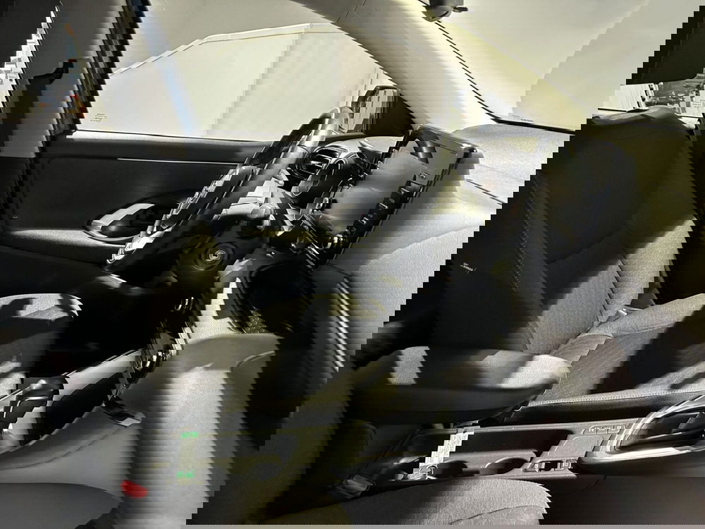 Toyota Yaris usata a Milano (7)