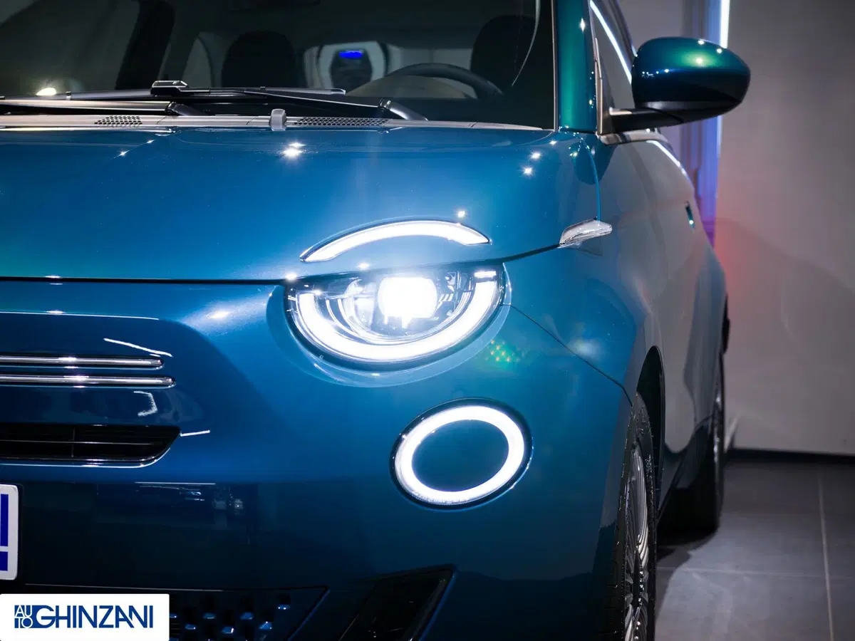 Fiat 500 nuova a Bergamo (14)