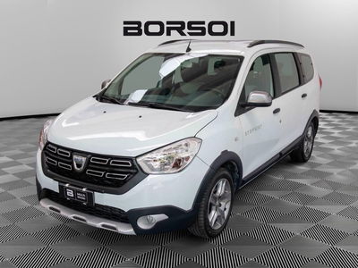 Dacia Lodgy Stepway SL DaciaPlus 1.5 Blue dCi 8V 115CV 7 posti del 2021 usata a Oderzo